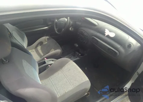 2002 Ford Escort Zx2 z USA, uszkodzony, nr VIN 3FAFP11382R230057